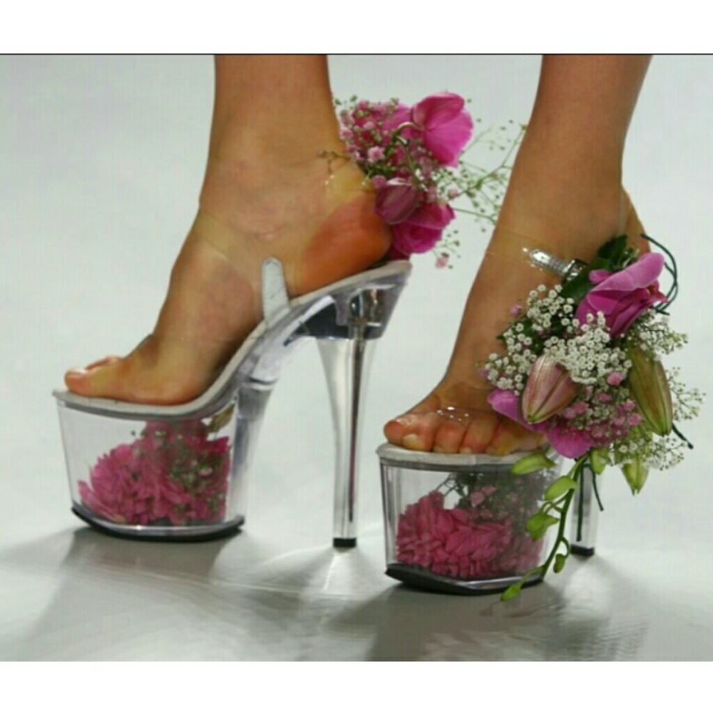 🌺 SHOES 🌺 - Picture 3 of 3